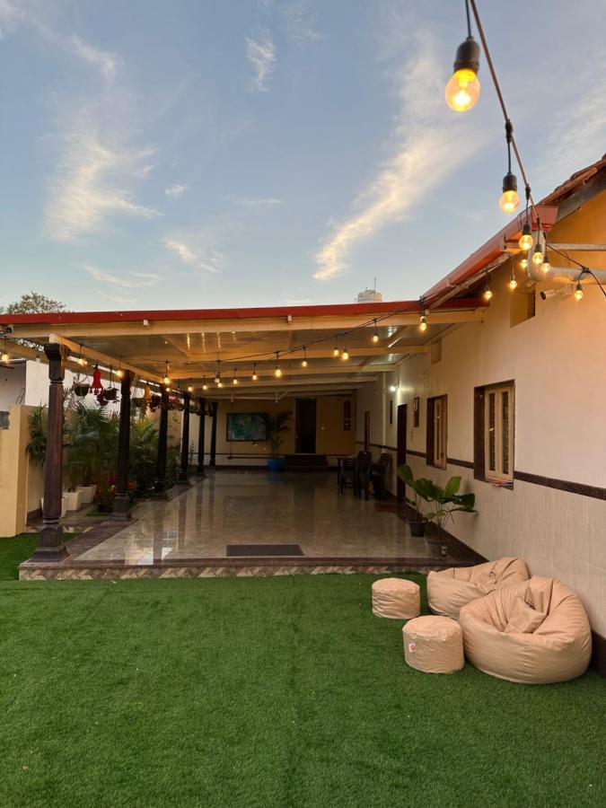 Rustic Village Farmhouse Bangalore Buitenkant foto
